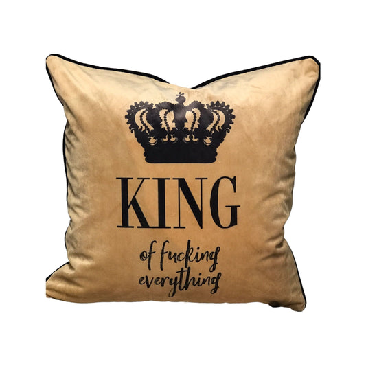 King of f** everything - droyetekster.no